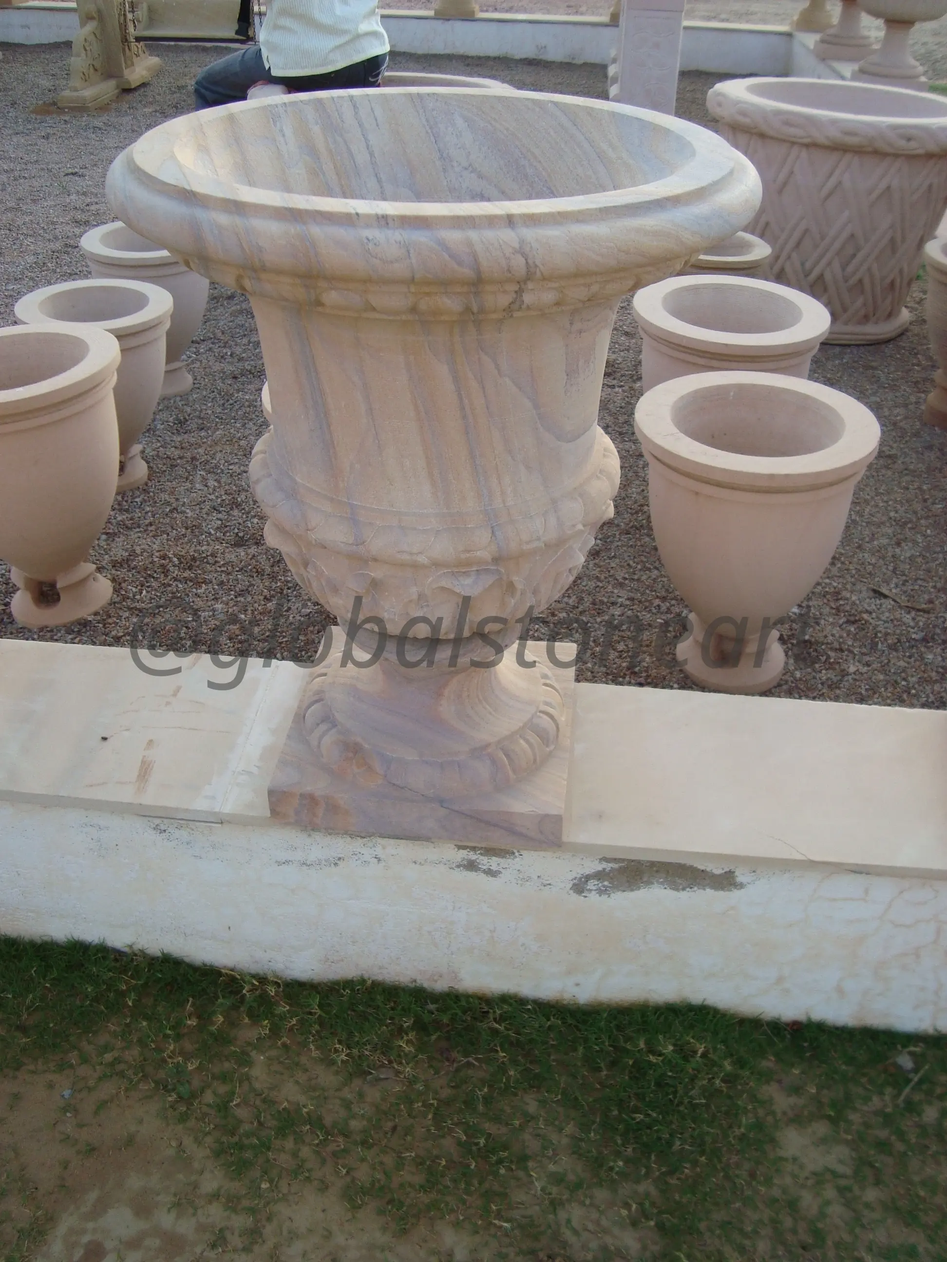 Rainbow Sandstone Campana Garden Urn