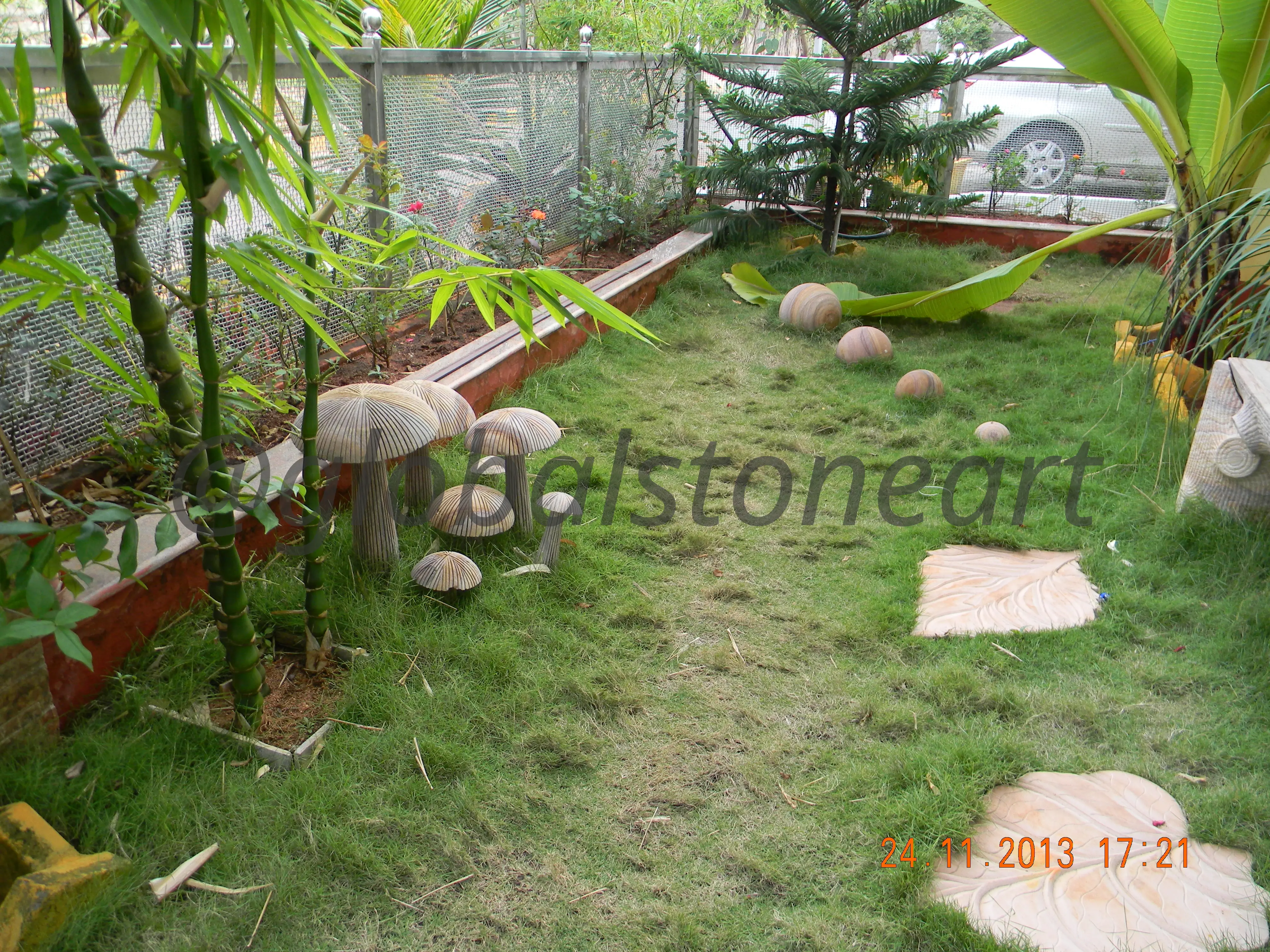 Carved Stone Mushroom Ornaments and Stepping Stones for Garden