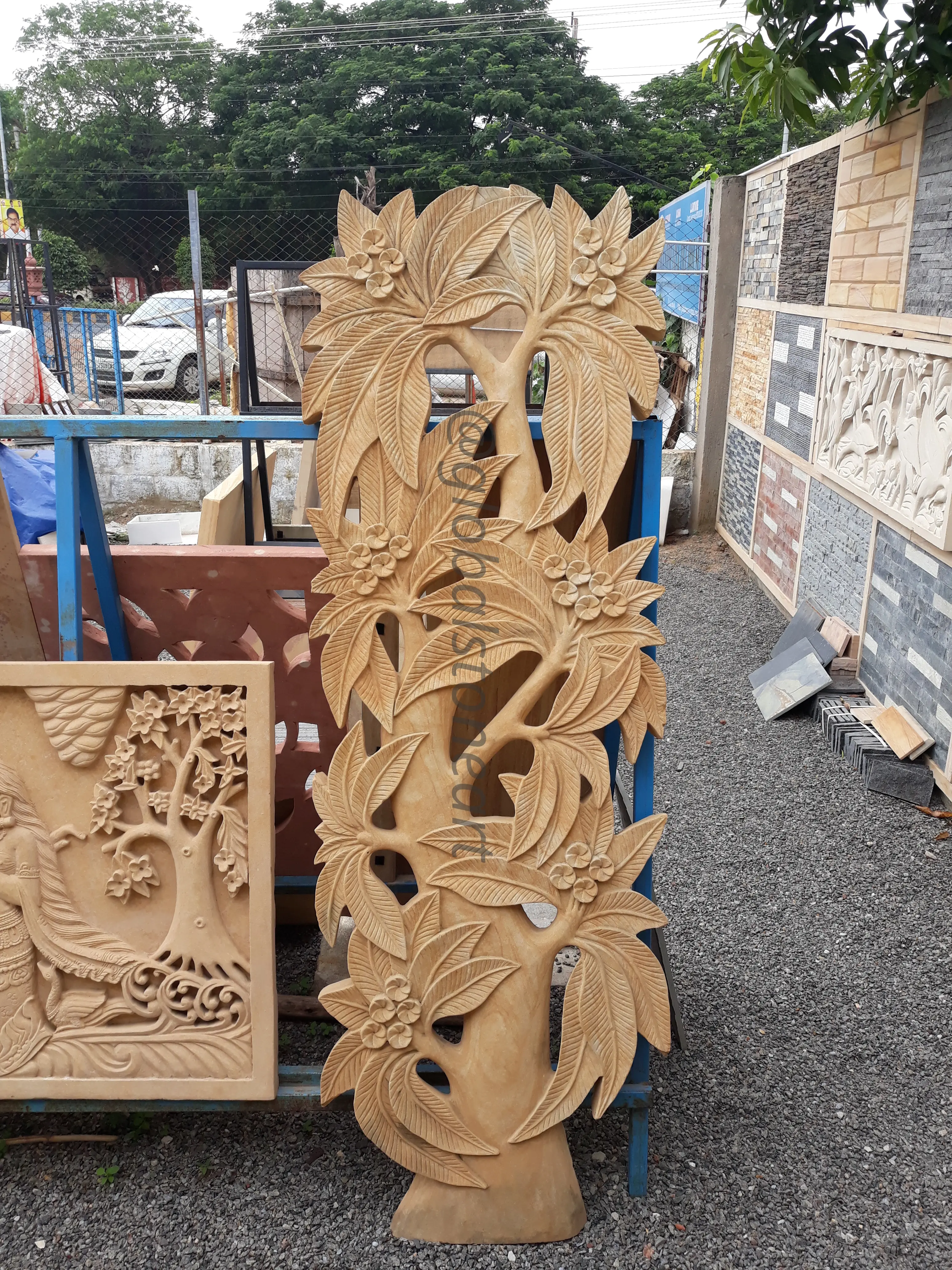 Floral Vine Carved Sandstone Jali Pillar Screen