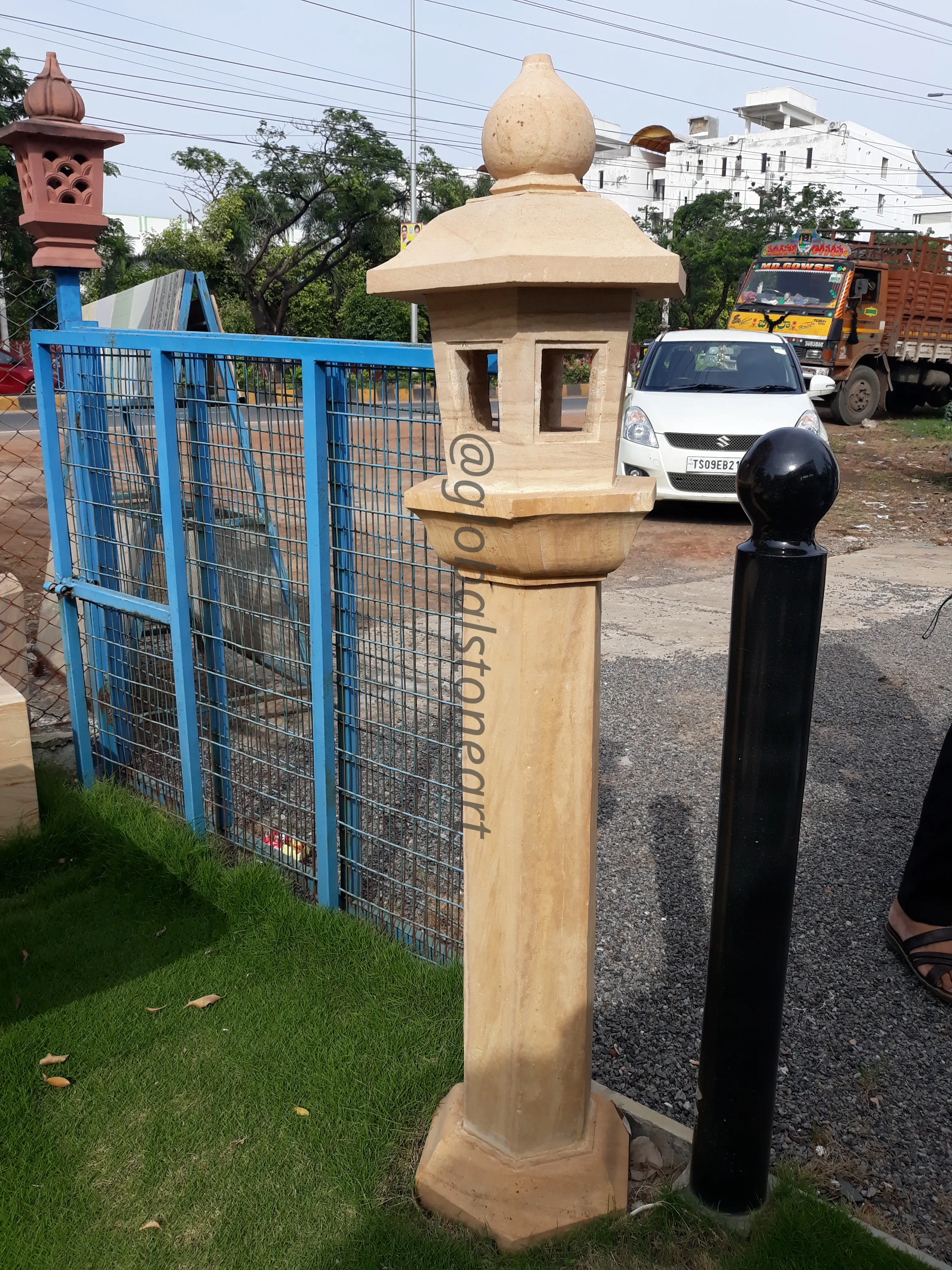 Teak Sandstone Tall Lantern Pillar for Gate Entrance