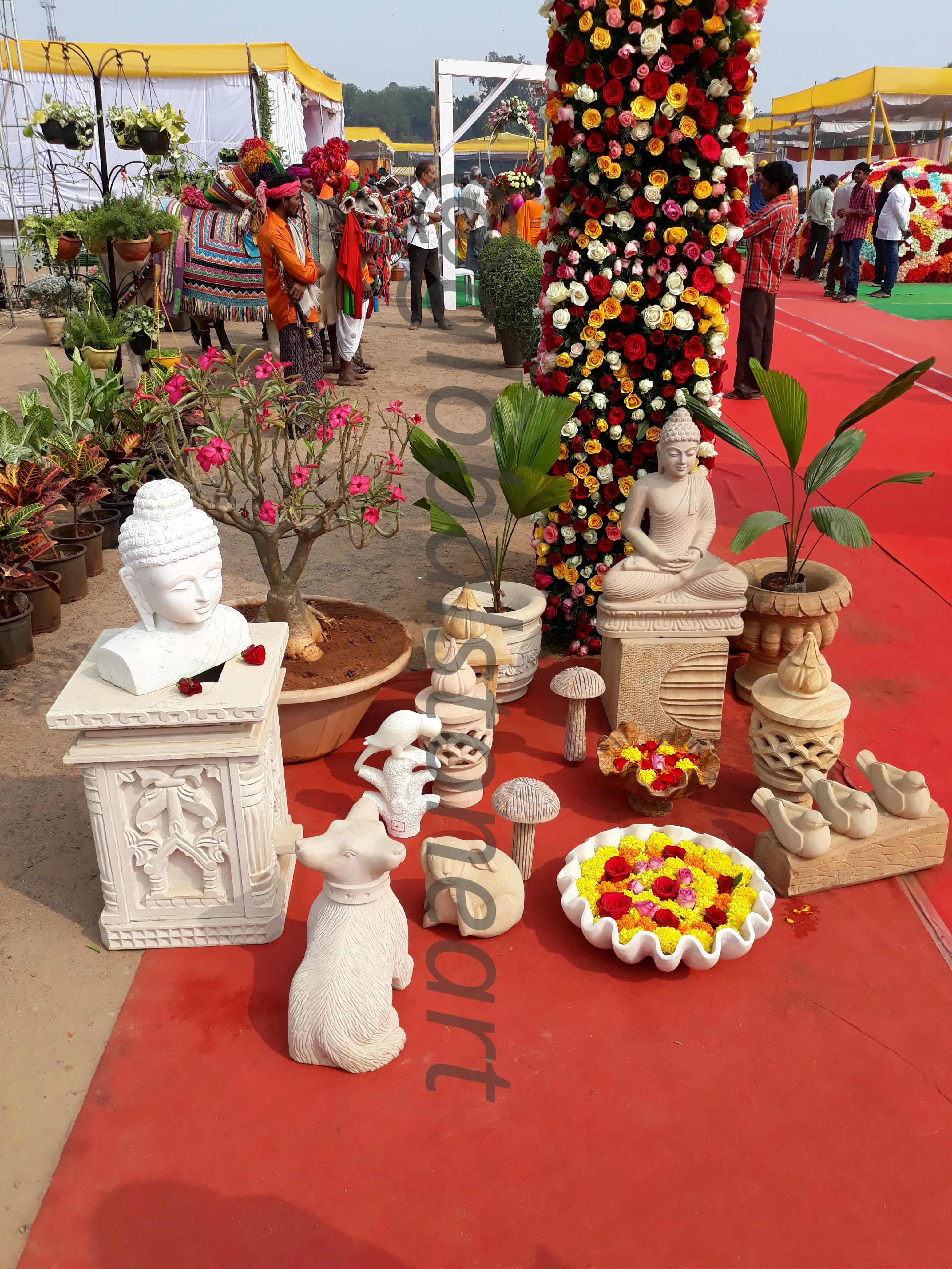 Marble Lotus Urli Centerpiece for Events & Lawns