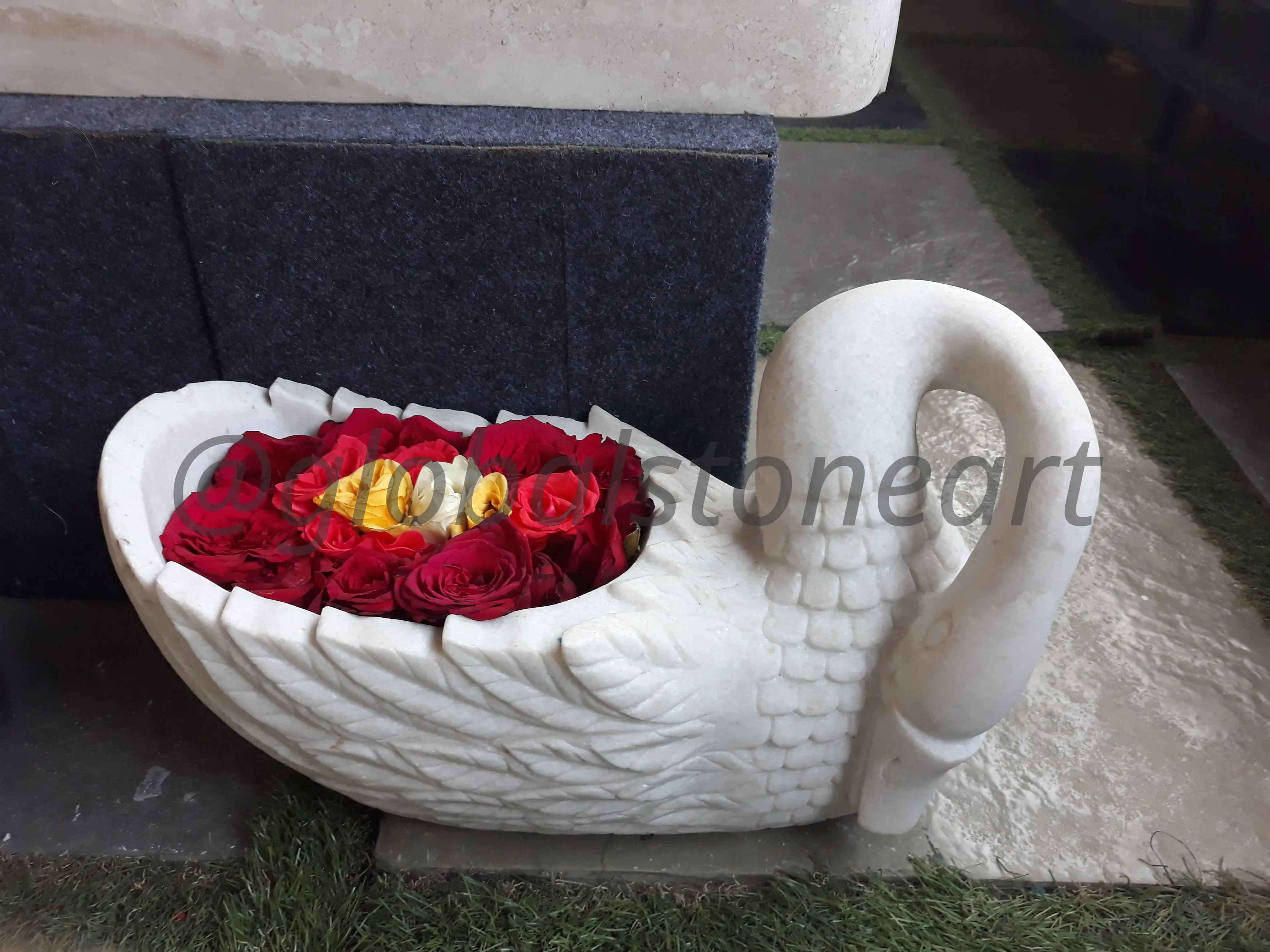 White Marble Swan Urli Bowl with Carved Feathers