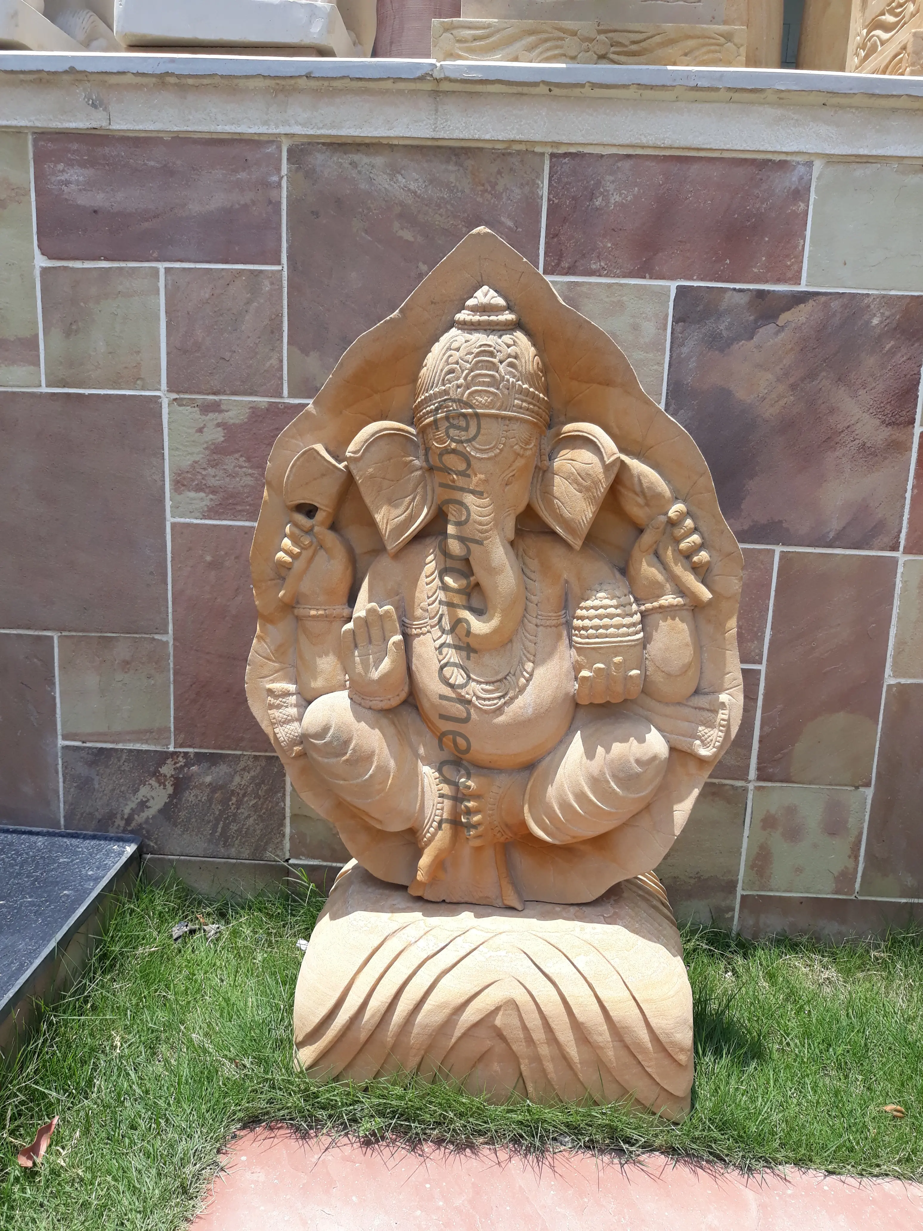 Sandstone Ganesha Leaf Panel Murti for Garden Wall